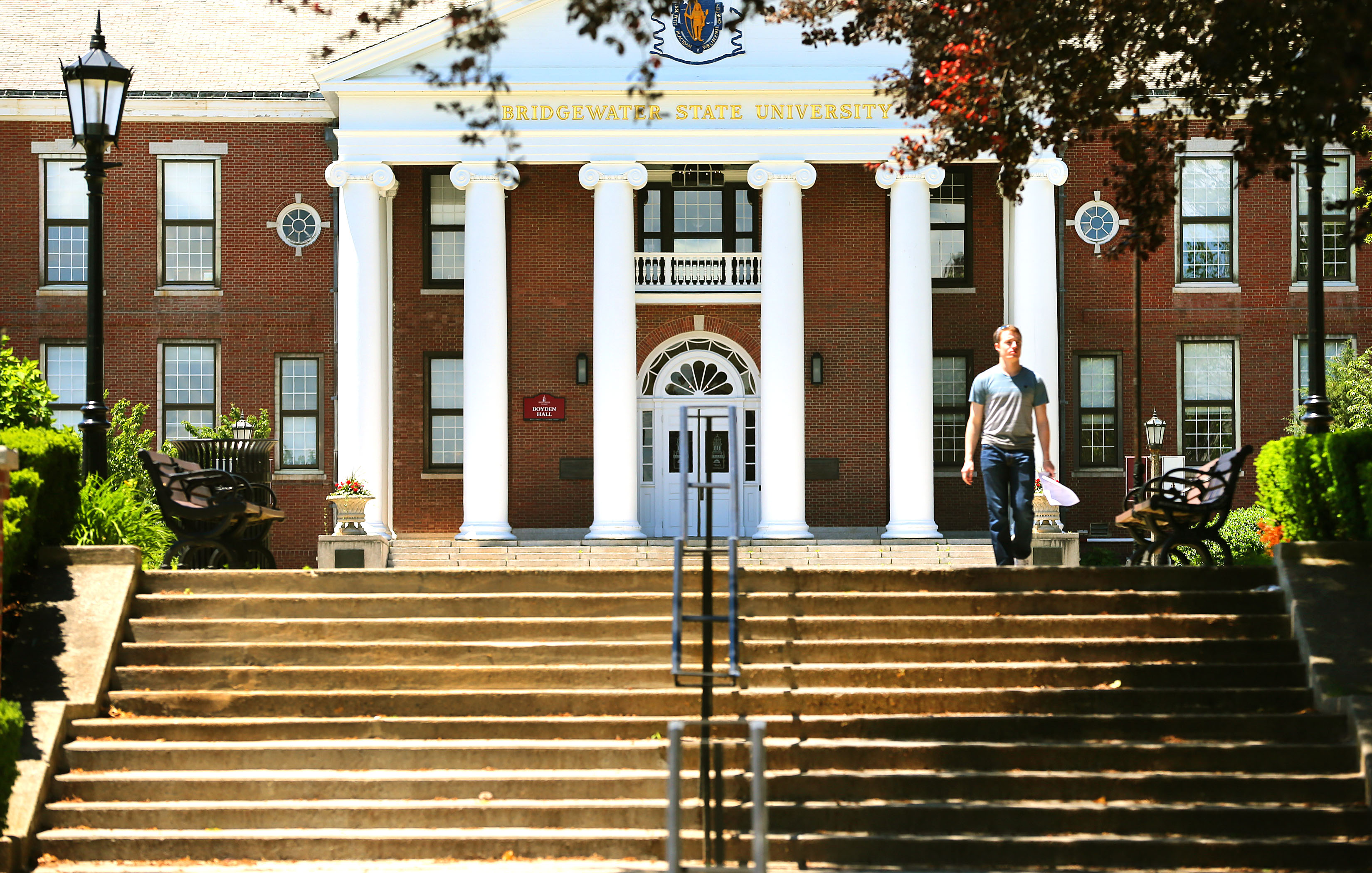 Amid Pandemic, Mass. State Colleges Anticipate Massive Drop In Students On  Campus | GBH