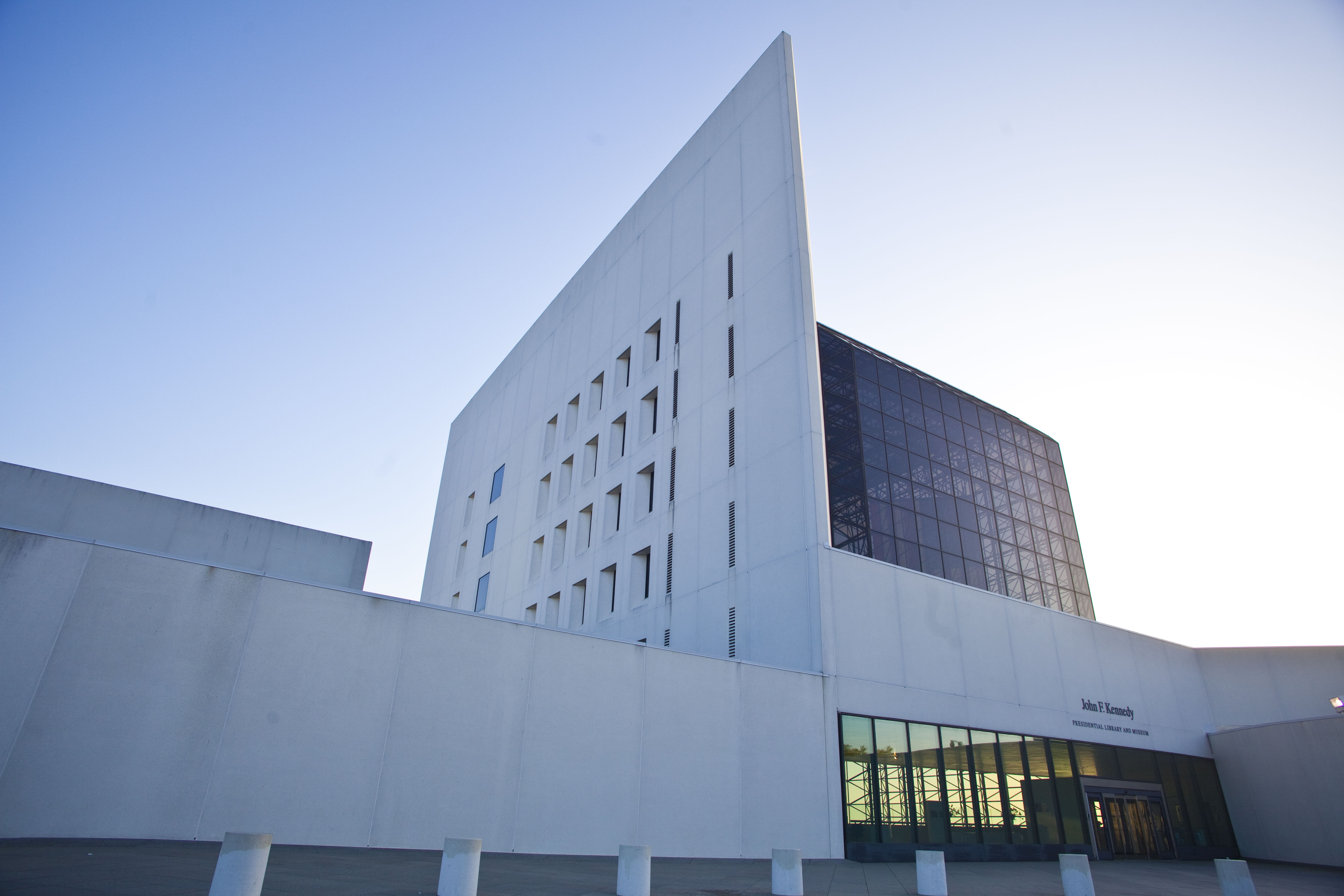 Sudden Closure of JFK Library Sparks Controversy and Confusion