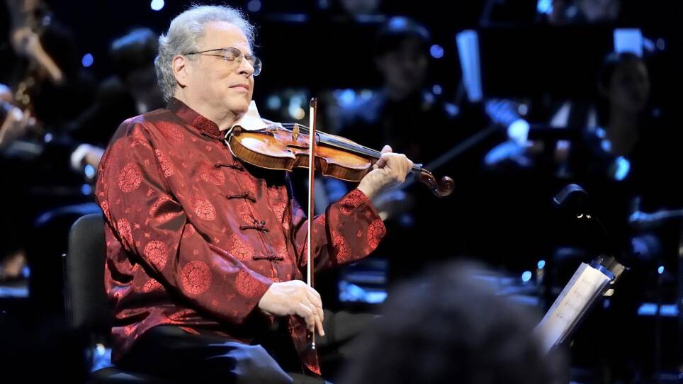 Rejoice with Itzhak Perlman & Cantor Yitzchak Meir Helfgot