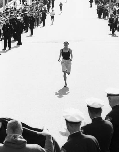 Women were once banned from the Boston Marathon. Bobbi Gibb ran anyway.
