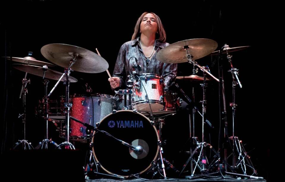 Terri Lyne Carrington drumming