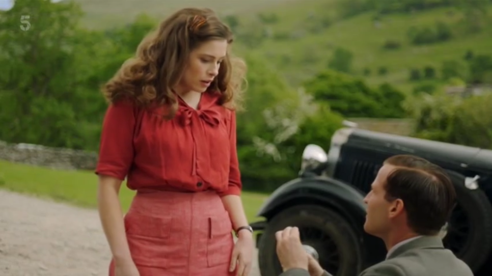 James proposes to Helen on one knee