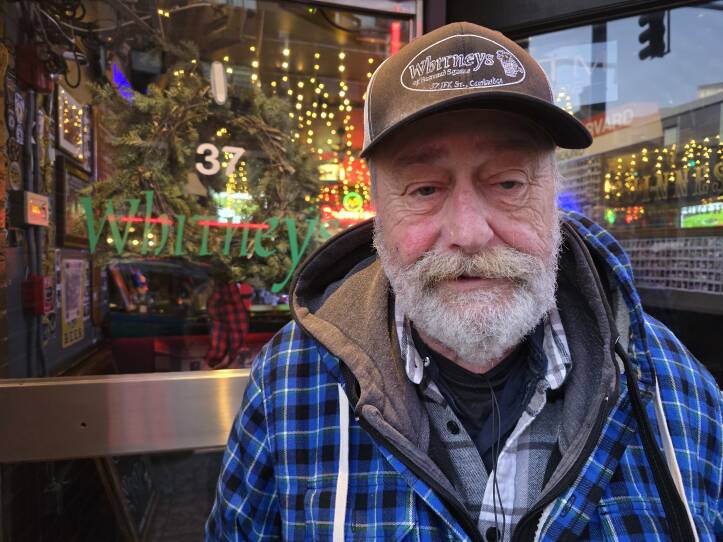 KEVIN KELLY PHOTO OUTSIDE BAR.jpg