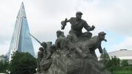 korean_war_memorial_pyongyang-wikimediacommons.jpg
