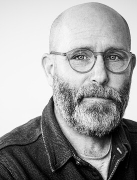 Author Photo - Robert Sullivan - credits to Eric Etheridge.jpg