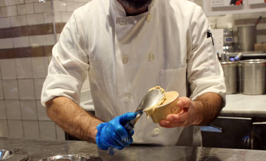 eataly-boston-gelato-spade-use.jpg