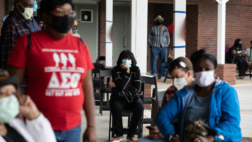 Early Voting Begins In Georgia