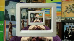 Is the Web Browser Replacing the Art Gallery?