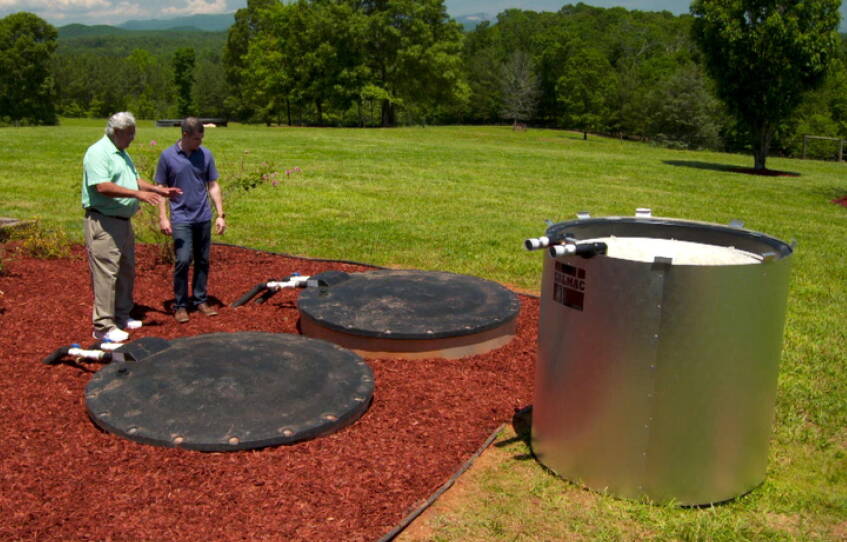 Patch Lawn, Swap Toilet, Off-Grid