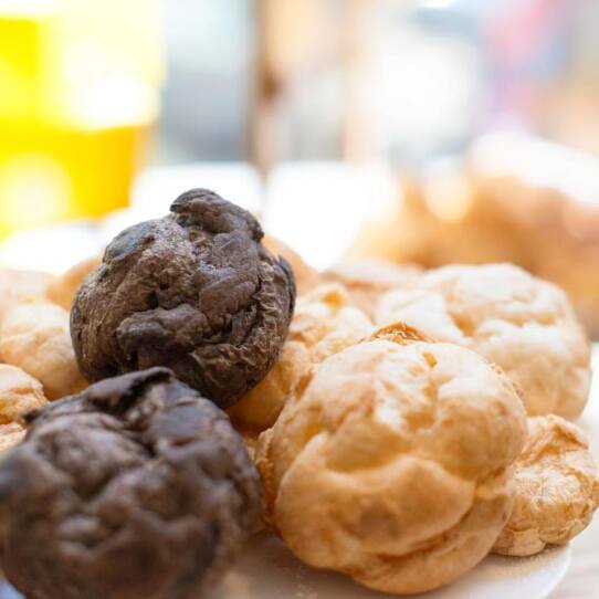 Original and cocoa Choux Pastry Shells form Beard Papa's