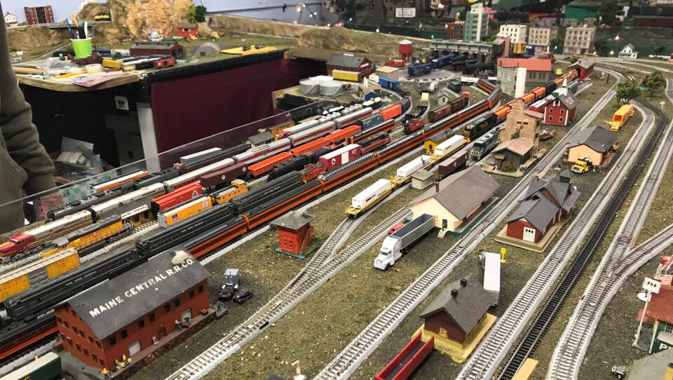 train.jpg