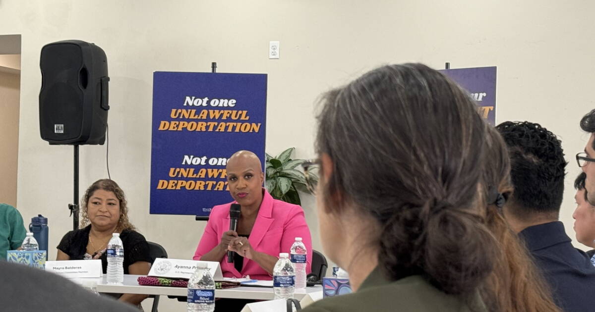 Immigrants share stories of being detained and deported at Chelsea gathering