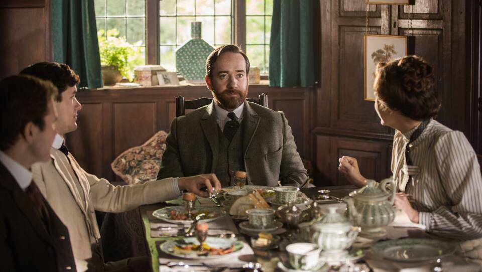 Matthew MacFadyen as Henry Wilcox in a scene from Howards End.