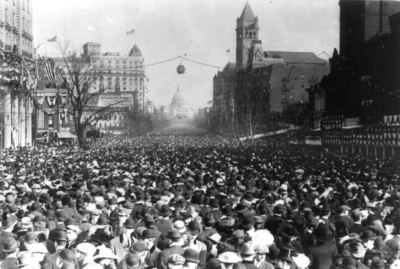 suffragists1.jpg
