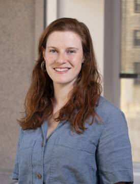 Lily Linke headshot.jpg