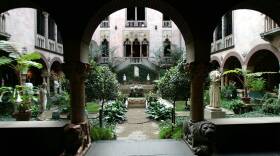 MASS PLACES MRS GARDNER'S TABEL