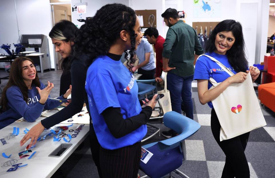 Colleges advise students to return before Trump takes office