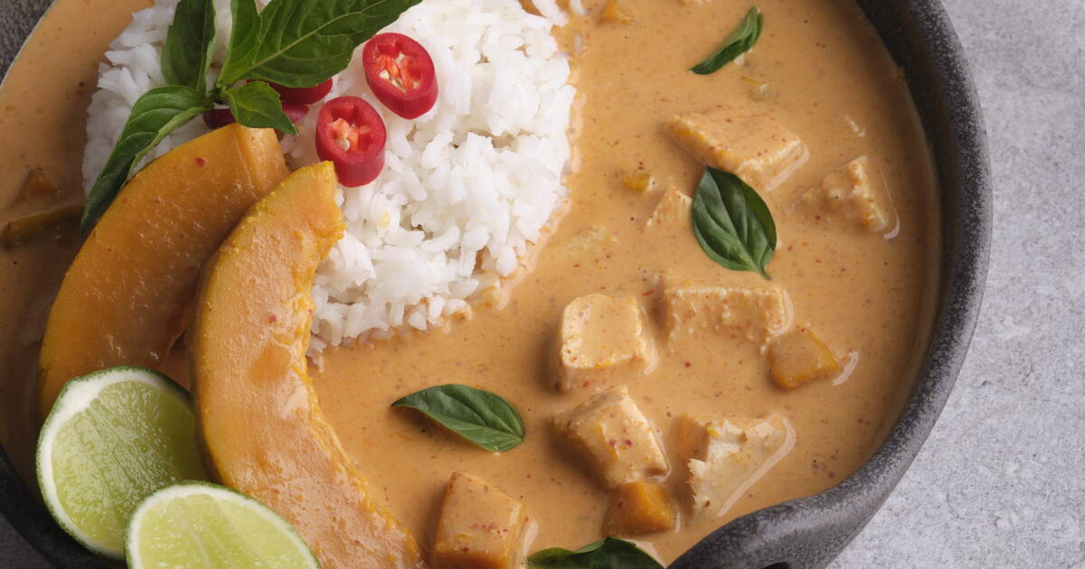 Chang Thai Café Thai Pumpkin Red Curry from Weekends with Yankee Chang Thai Café Thai Pumpkin Red Curry from Weekends with Yankee