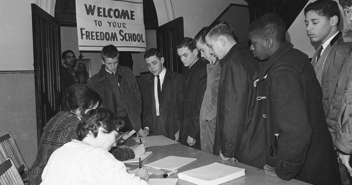 Integrate Civil Rights In 1964, Bostonians attempted to desegregate schools in city's 'true ...