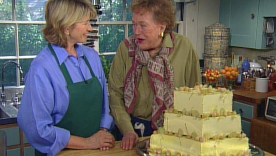 A Three-Tiered Wedding Cake with Martha Stewart, Part 1