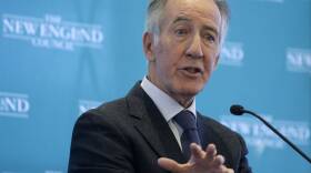 Richard Neal