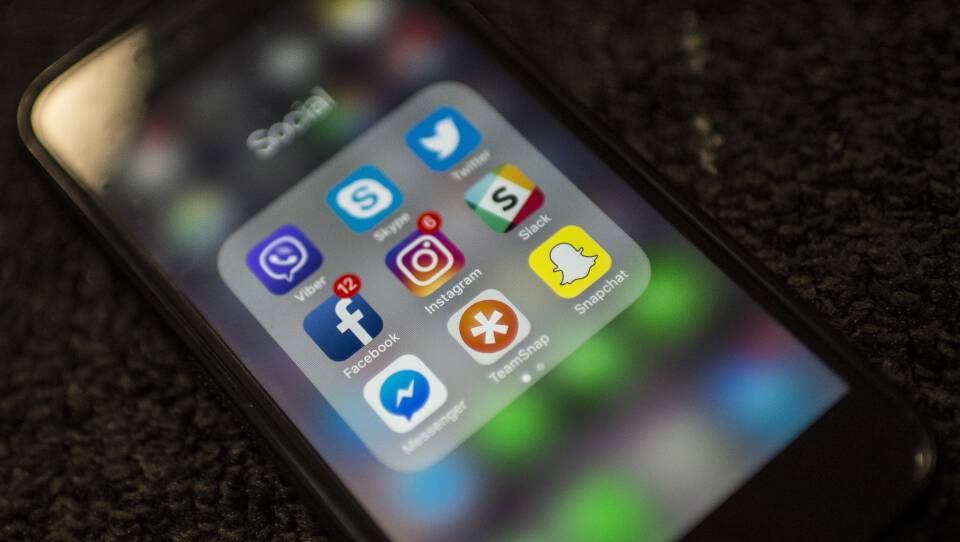 The 10-Year Challenge has gone viral on platforms like Facebook, but some worry about how the data will be used.