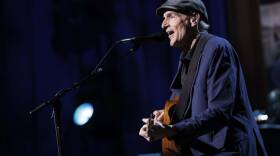 James Taylor Performs California