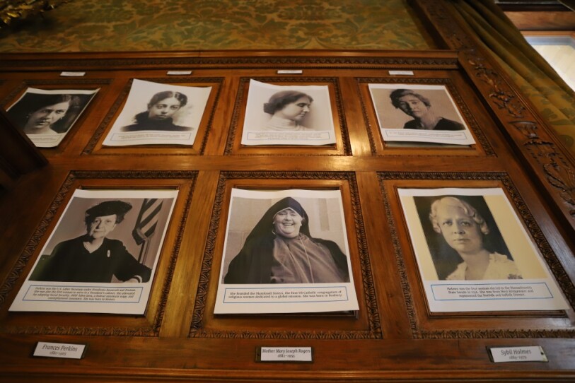 03-21_Women_portraits_SP_office_2.jpg