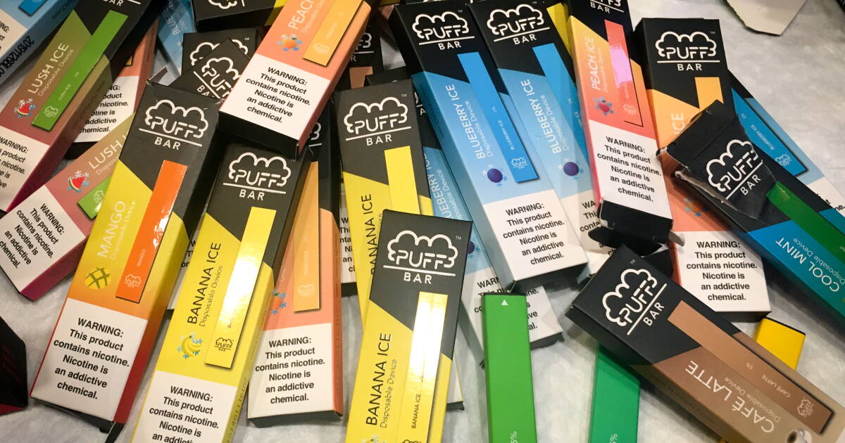 Teens Are Still Vaping Flavors, Thanks To New Disposable Vape Pens | GBH Teens Are Still Vaping Flavors, Thanks To New Disposable Vape Pens | GBH