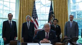 Donald Trump, Steven Mnuchin, Roy Blunt, Jovita Carranza, Kevin McCarthy