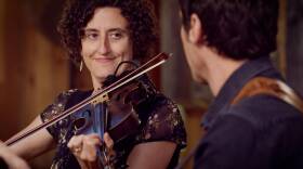 Zoe & Cloyd - "Klezmer Tune"