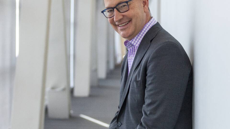 JA_6x6 _CROP_HALLWAY_393.jpg