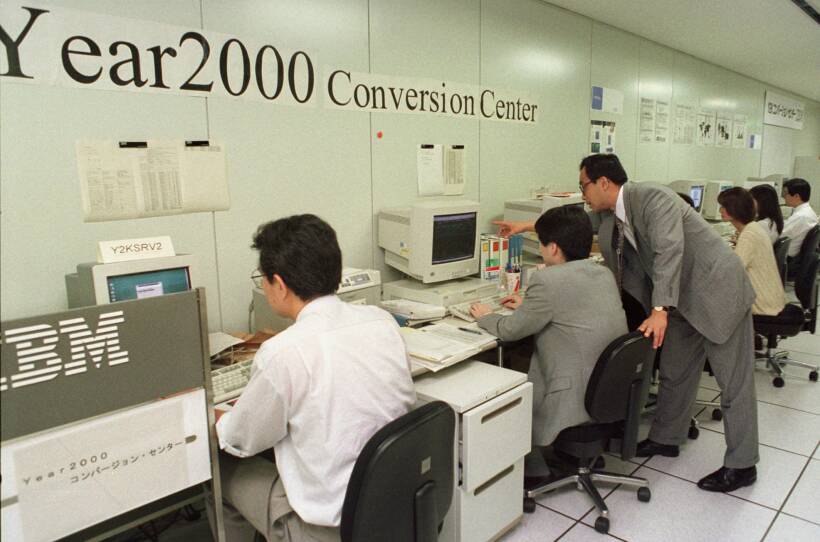 980727-Y2K-computers.jpg