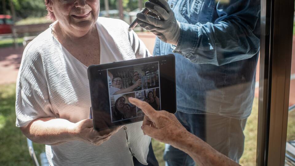 Nursing Homes Still Locked Down, Residents Meet Loved Ones Through A Glass Safely