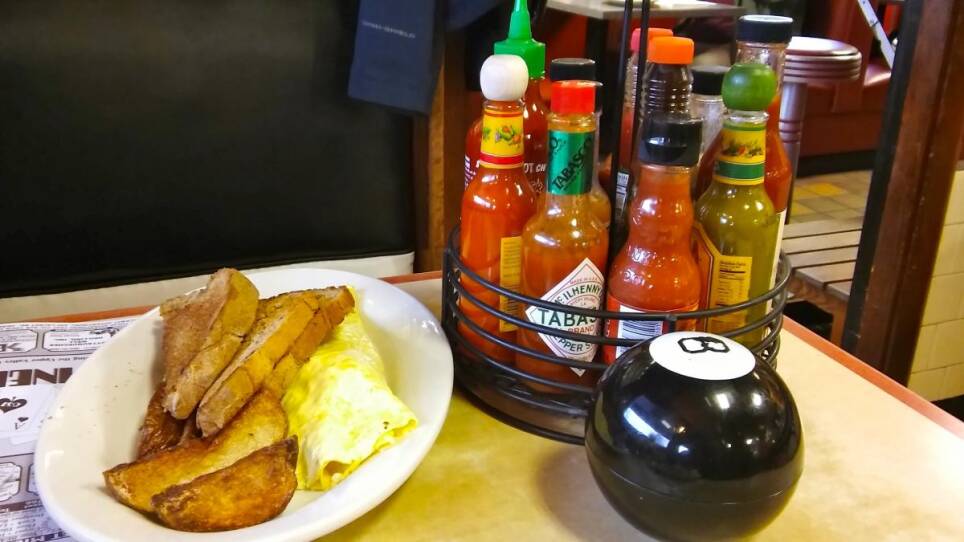 4aces-florentine-omelet.jpg