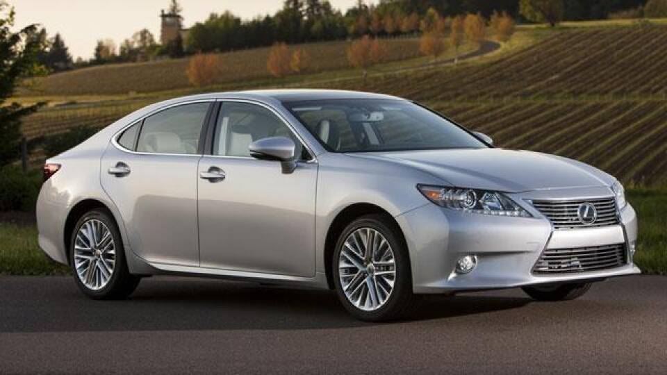 2013 Lexus ES & 2013 Infiniti JX 